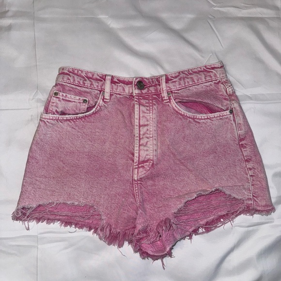 Zara Pink demin shorts - Picture 1 of 4